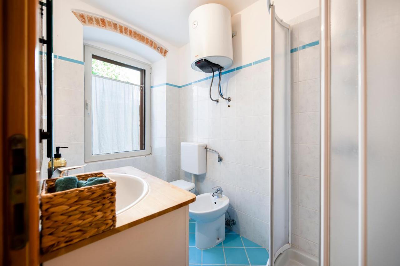 Revera Rooms Ровинь Экстерьер фото